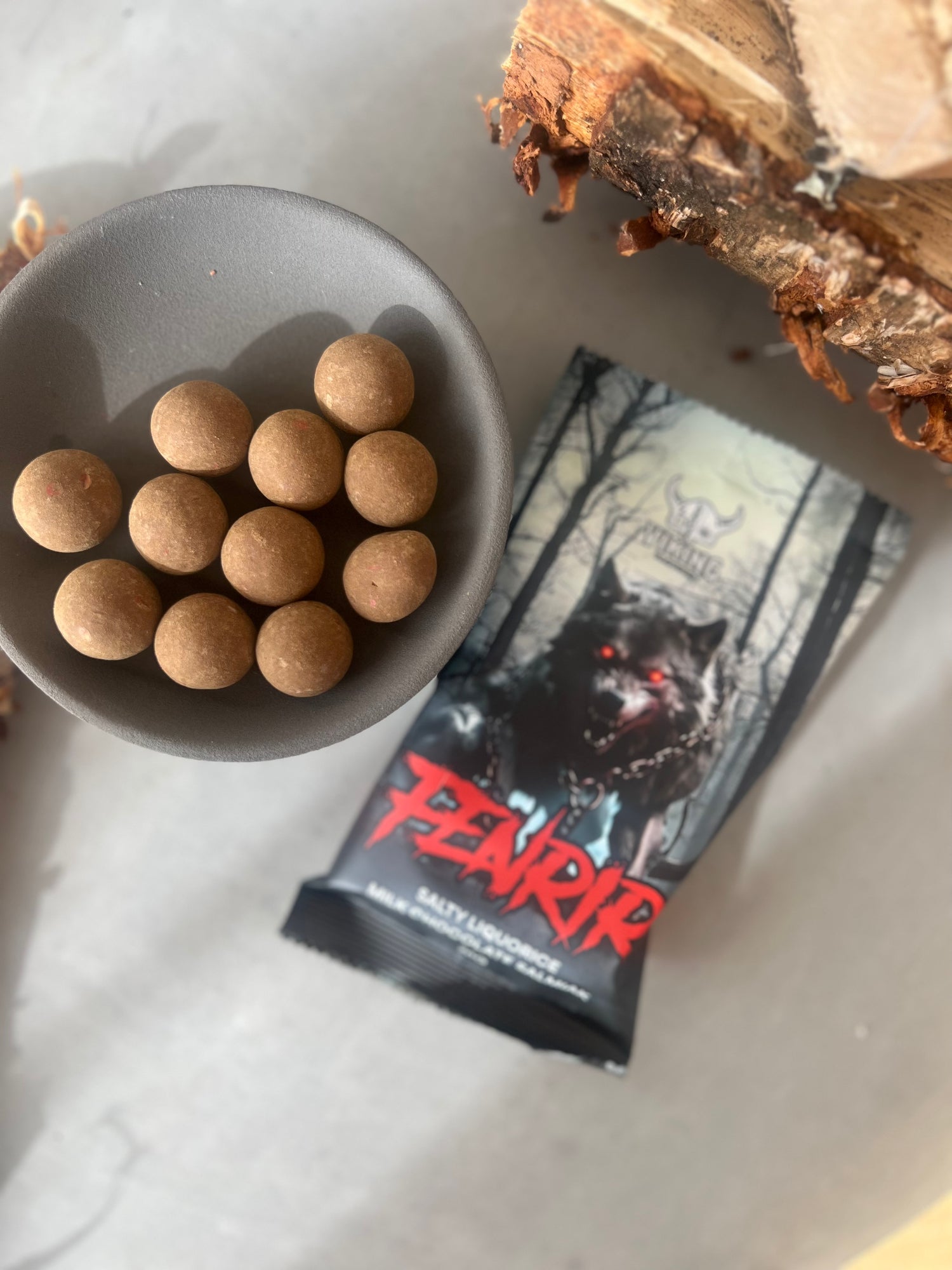 Fenrir Liqourice Milchschokolade Salmiak 70 g